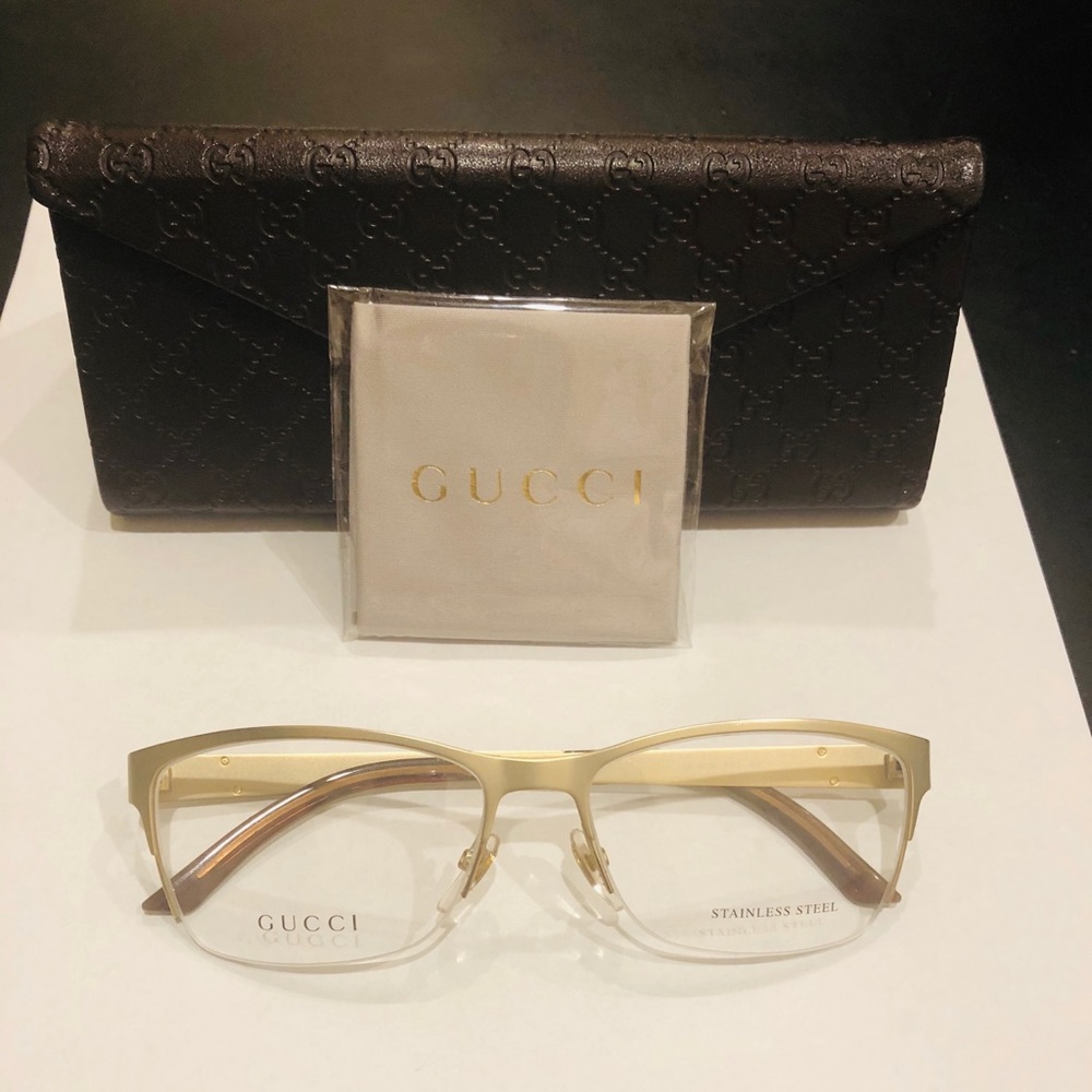 Gucci Eyeglasses!